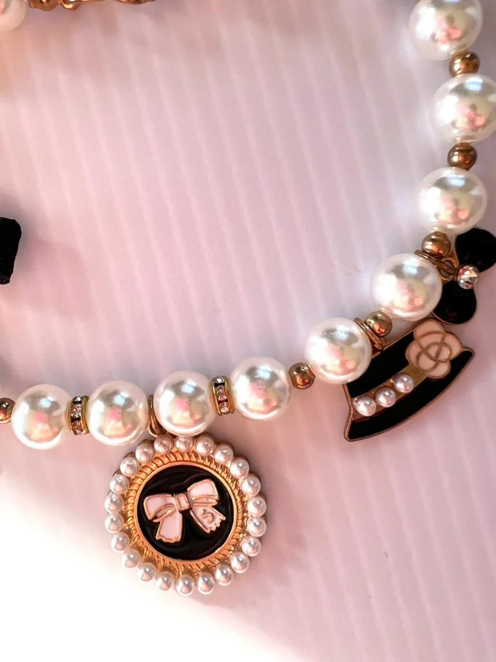 CELEBRITY CAT CLUB elegance inspired
